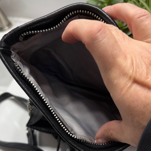 INC International Concepts Black Crossbody Bag - Picture 6 of 11